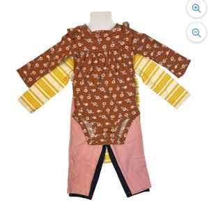 NWT CARTER’S Baby Girl 4 Piece Set 9-12 Months